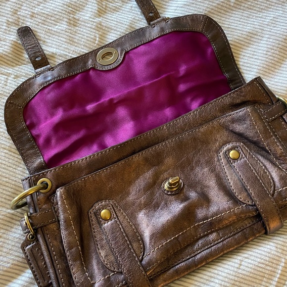 Coach Legacy leather large clutch in bronze - Picture 4 of 9